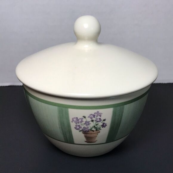 Pfaltzgraff Flower Garden Sugar Bowl with Lid RETIRED - Picture 2 of 9